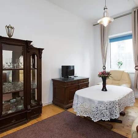公寓 Big Cosy Retro Apt, Free Parking, 15min Oldtown & Kazimierz - By Homelike 克拉科夫